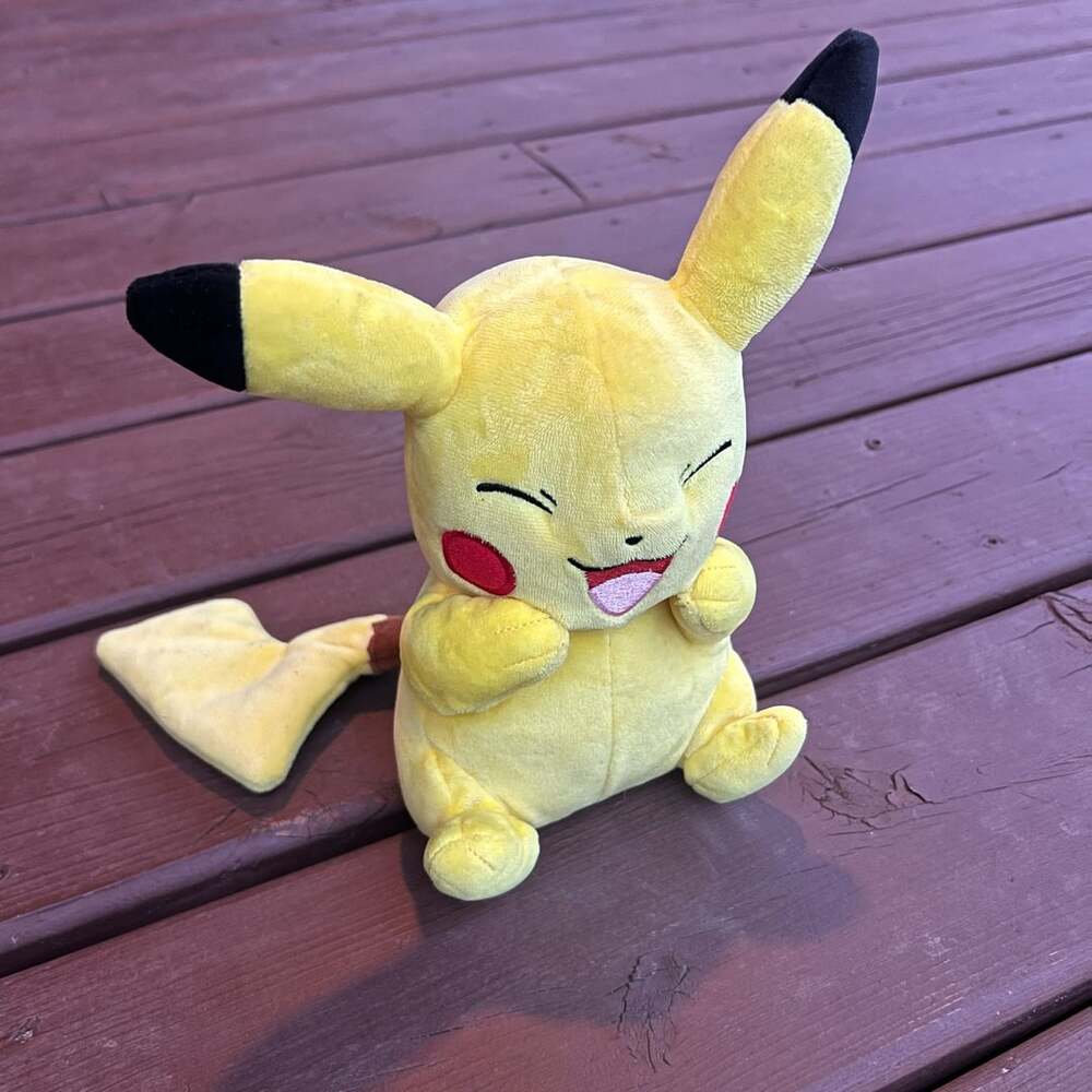 Pokemon Pikachu Laughing Happy Closed Eyes Plush ~9 Inch